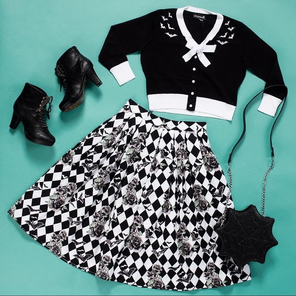 *NEW* Batty Cropped Cardigan - Picture 4 of 6